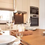 - Alm A2 By Aa Homes Apartamento